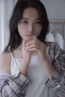 女保险销售员5